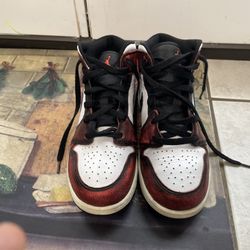 Jordan 1 Wear Away Chicagos Size 7