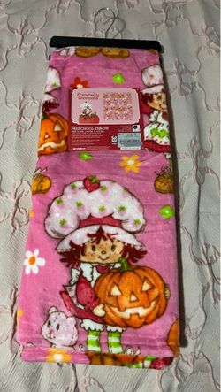 Strawberry shortcake baby blanket