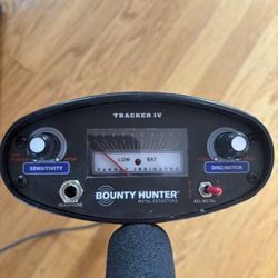 Bounty Hunter TK4 Metal Detector 