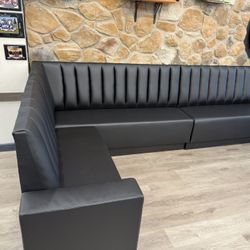 Restaurant Seating Made to Measure