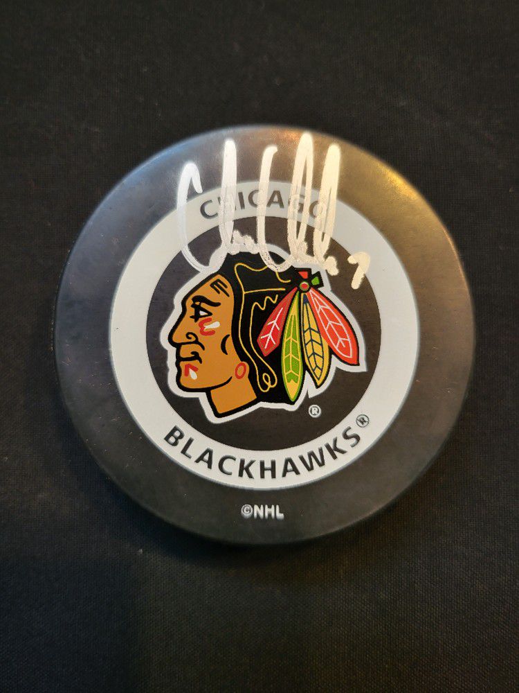 Chris Chelios signed puck