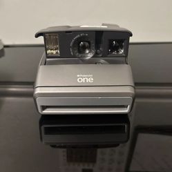 Polaroid One Instant Film Camera Tested (Works)