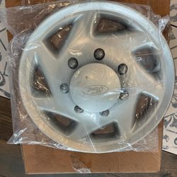 Ford E350 OEM Wheel Cover