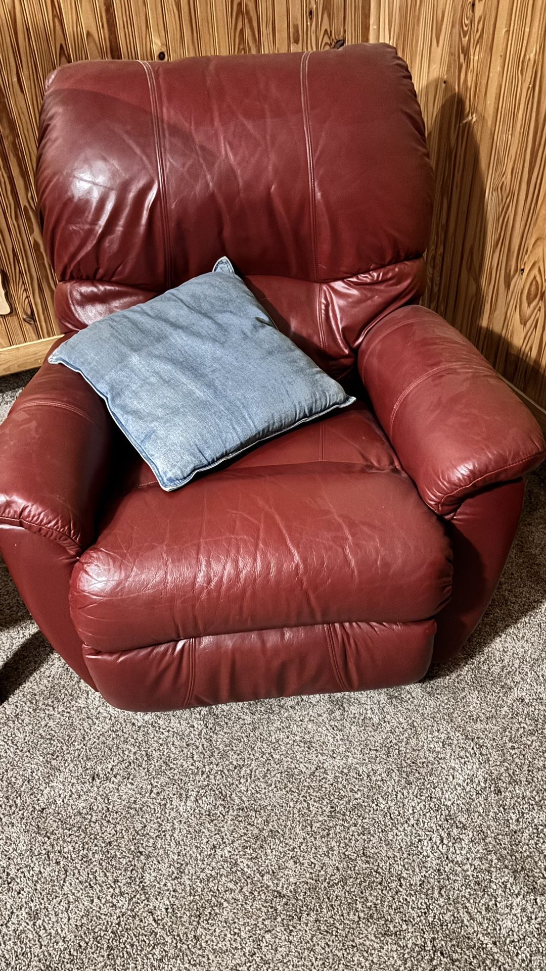 Genuine Leather La-Z-Boy Recliner-SMOKE FREE HOME!