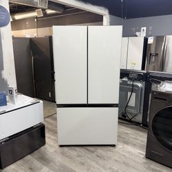 🔥Samsung BESPOKE 30 Cubic Ft. Refrigerator With Auto-Fill Water Pitcher And Ice Maker-White Glass🔥