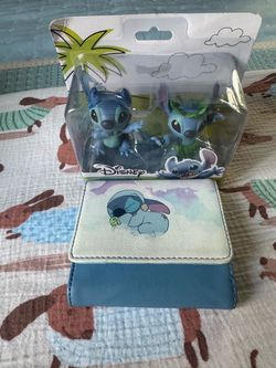 stitch wallet with back pack