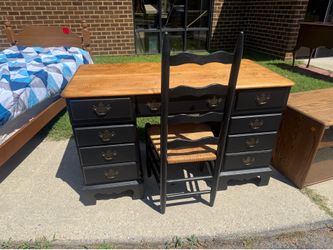 Desk