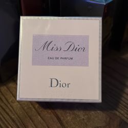 Miss Dior Eau De Parfum 