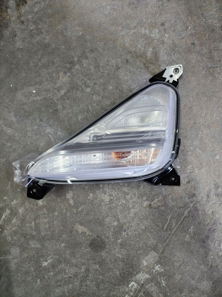 2019 Kia Forte Rear Bumper Left LH Driver OEMTurn Signal Lamp 92305M7000