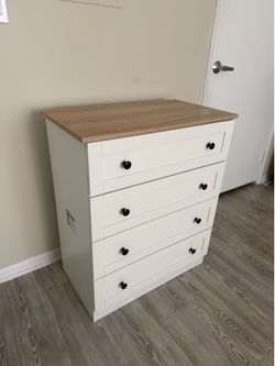 Drawer dresser