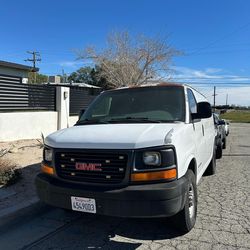 2005 GMC Savana