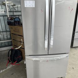 New Whirlpool Stainlees Steel French Doors Refrigerator And Bottom Freezer 