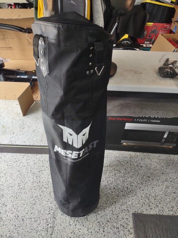 Hanging Punching Bag With Gloves