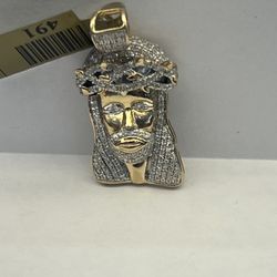 Gold Charm  14k (491)