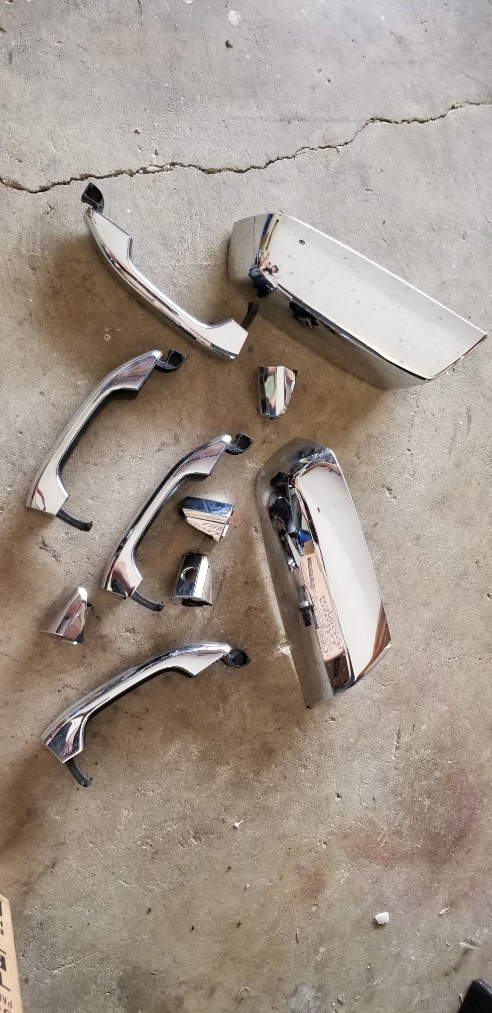 Chevy GMC Crome door handles and mirrors caps