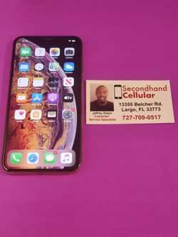 64GB Gold iPhone Xs Max Factory Unlocked $699.99