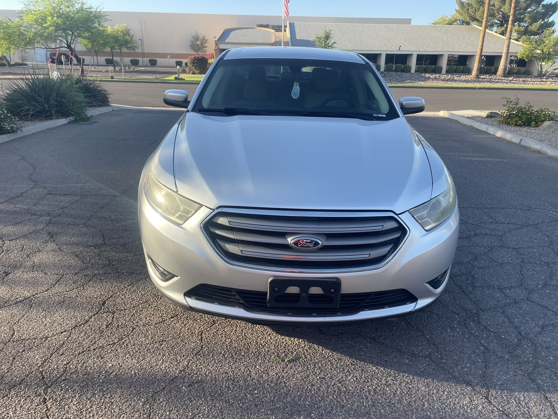 2015 Ford Taurus