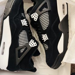 Jordan 4  Retro White Thunder