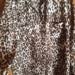 2 Women Tops L-XL