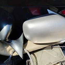 2006 2007 Lexus GS 300 Gs350 Side Mirrors Have 3 Parts