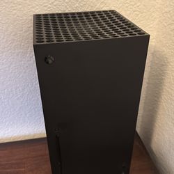 Xbox Series X & 24 inch Gaming Monitor