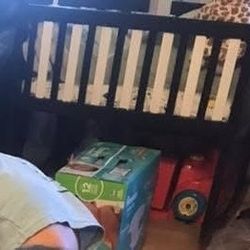 mini crib/rocking cradle