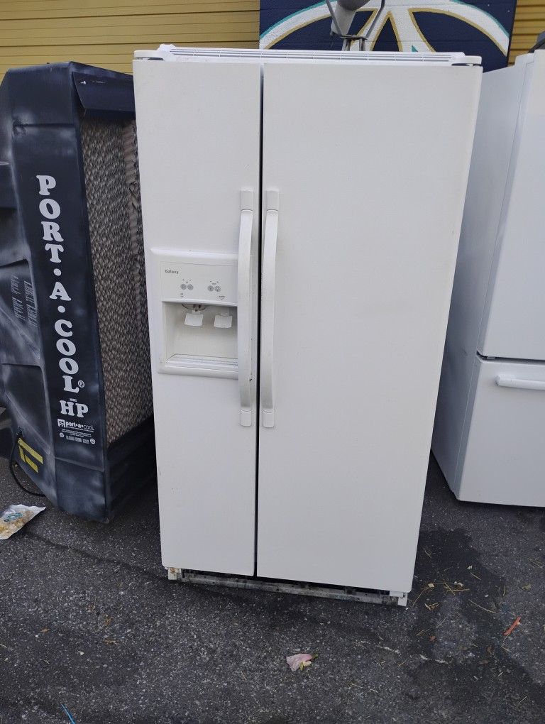 Refrigerator, Galaxy. Working Great