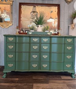 Amazing “Evergreen” Green 8 dr Dresser w/ Claw & Ball Feet