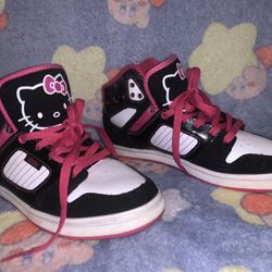 Hello Kitty Vans