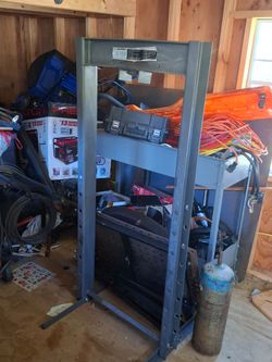 For sale bottle press