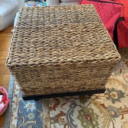 Coffee Table / Storage Cube 