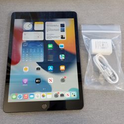 Apple iPad 6 - Wifi - Like New
