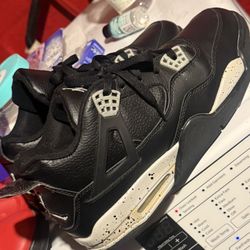 Jordan 4 Oreos Size 11