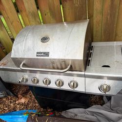Nexgrill 4 burner propane grill