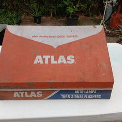 Old Atlas Auto Bulb Rack Box