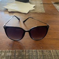 Tommy Hilfiger Sunglasses