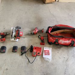 Milwaukee Power Tool Set
