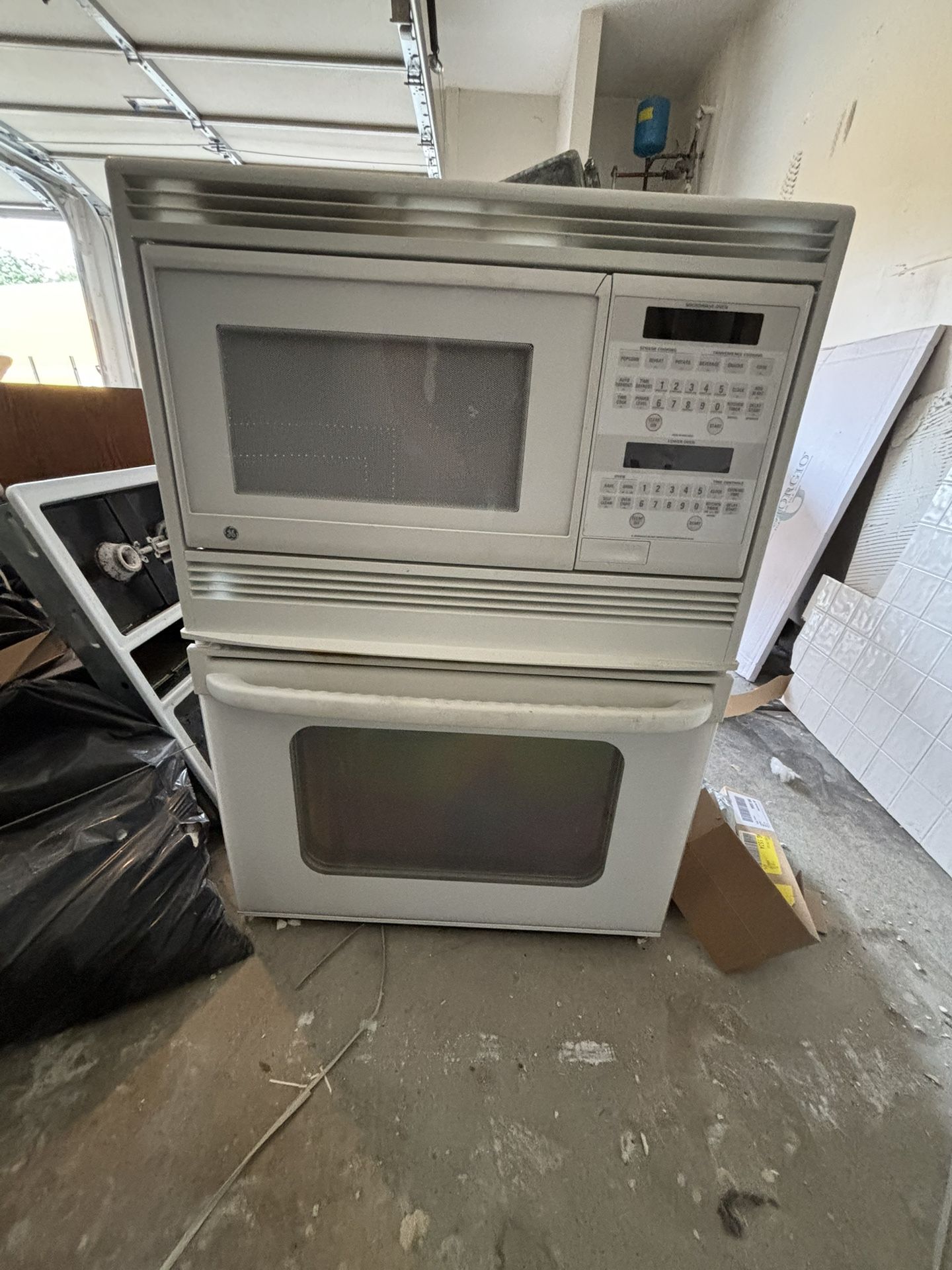 MicroWave And Oven