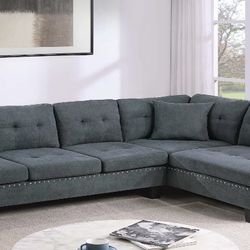 2-Piece Sectional Set w/ 2 Accent Pillows - Ash Black