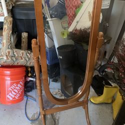 Mirror And Light Fixture