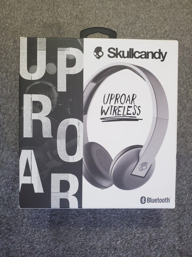 Skullcandy Uproar Wireless Headphones 