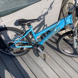 Girls 24” Mountain Bike 