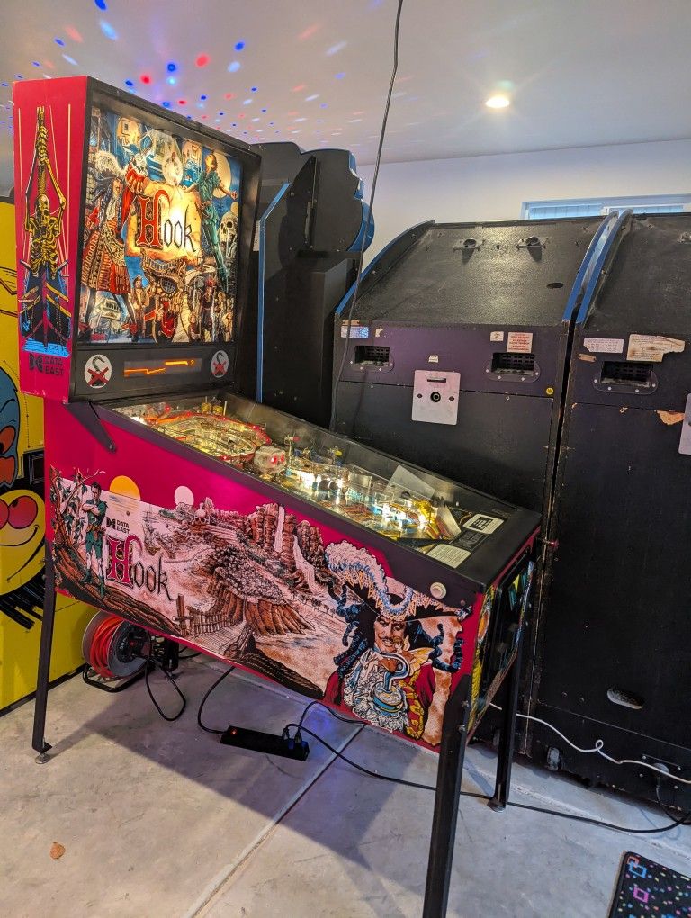 Hook Pinball 