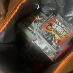 PS3 20 Games 1 Controller 80$
