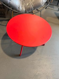 Grand patio Round Steel Patio Coffee Table, Weather Resistant Outdoor Large Side Table, (Red, 1PC)