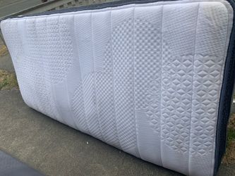 Free twin size mattress