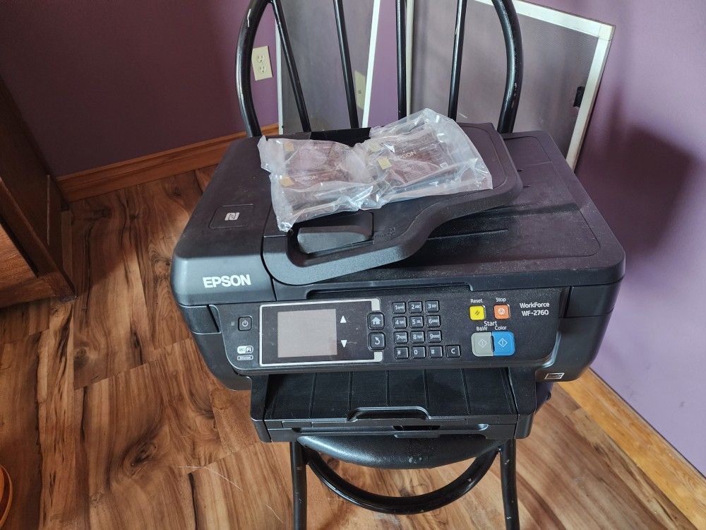 EPSON Printer - like new needs power cord