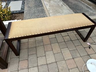 Indoor bench