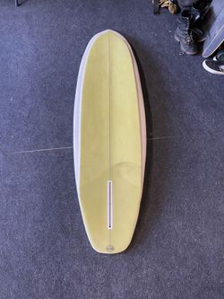 Surfboard Mid length