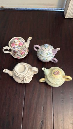 Tea pots